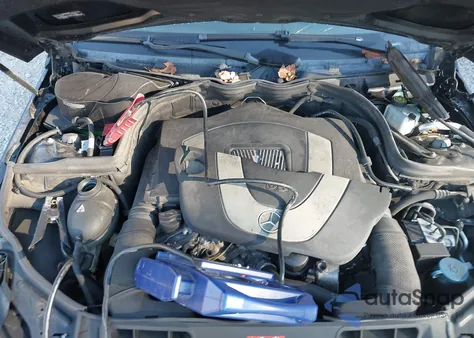 2011 Mercedes-Benz C 300 Luxury 4Matic из США, поврежденный, VIN WDDGF8BB6BR133215